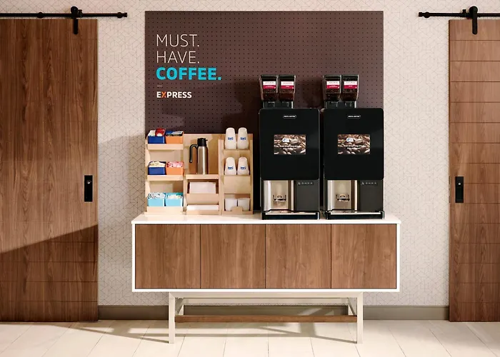 Holiday Inn Express Atlanta Airport - North By Ihg College Park